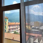 Casa Lariana Apartament Lecco
