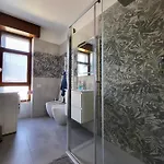 Casa Lariana Apartament Lecco