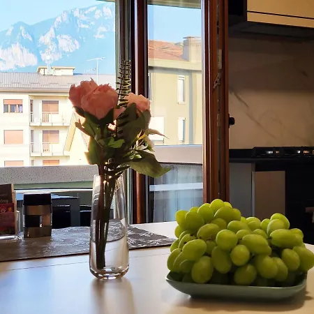 Apartment Casa Lariana Lecco