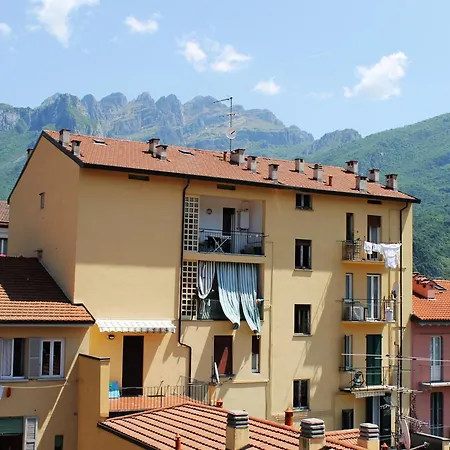 Casa Lariana * Lecco